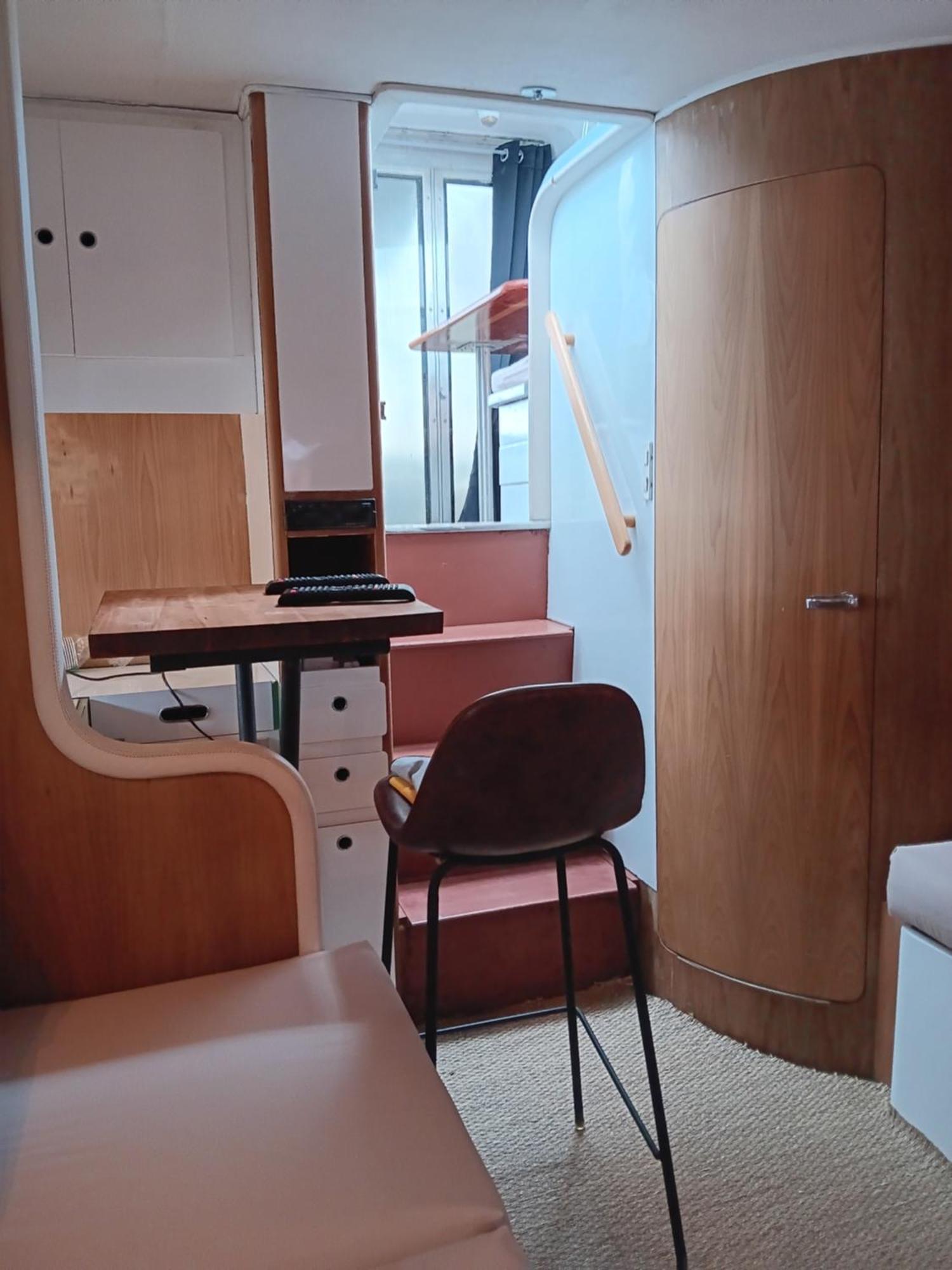 Bateau Cocoon En Amoureux Bordeaux Exterior photo